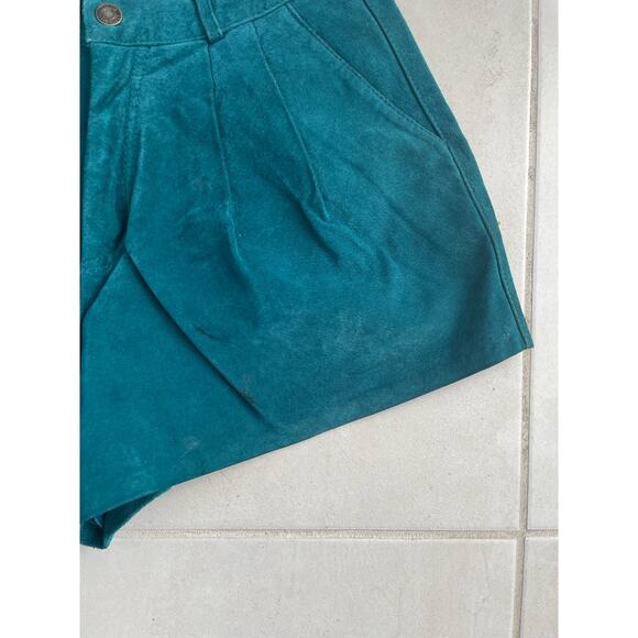 I Love H81 Forever 21 High Waist Suede Pleated Shorts FLAW - Picture 5 of 12